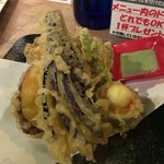 八百屋バル - 天ぷら盛り合わせ