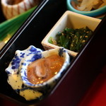 望洋樓 - 朝食：ついつい、なメニューですので、朝から日本酒をいただきました