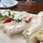 プチモンド - フルーツサンド♪750円