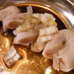 もつ焼き じんちゃん - コブクロ刺