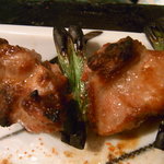 もつ焼き じんちゃん - アゴ