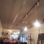 オレンジガーデン - 店内の奥の方(他のお客さんもいたので上気味に撮りました)