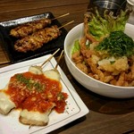 YAKITORI kitchen magari - せせりからあげ
                      ヤキトリ（たれ）
                      トマトチーズ