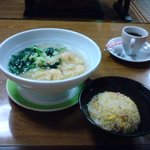 龍馬酒家 - 海老ワンタン麺・半チャーハン・コーヒー