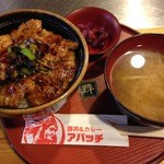 アパッチカレー - 豚丼850円