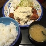 Chaikuro - チキン南蛮定食、ボリュームあり過ぎ。でも、ランパスで500円。(^-^)/
