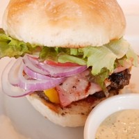 37 Steakhouse & Bar - 