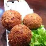 Le thanh Ton Sakaba　 - 酒場のメンチカツ