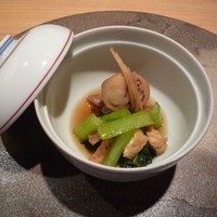 霞庭 まつばら - 飯蛸と油揚げ、小松菜の煮物