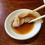 喜八 - H28.03.19 「餃子」タレにイン