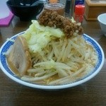 らーめん旭郎山 - 醤油らーめんと肉味噌