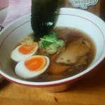 支那そば醤油玉子入り780円