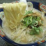 味無双 - これがすすきのを継承する北海道の味噌ラーメンだ