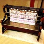 いし橋 - 歴史を感じる暖房器具