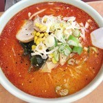 万来 - 雷ラーメン中辛　大辛　餃子
　２０１６年３月