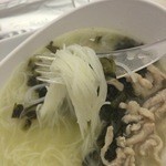 Tsui Wah Eatery - 春雨麺の様な食感…