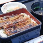 國本屋 - 料理写真:うな重特上　２０５０円