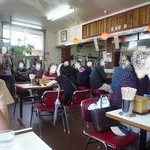 ひろせ食堂 - 満員！