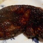 ル・コションドール・キタノ - 肉料理：フォアグラの焼き目　鴨モモ肉のコンフィ春野菜添え＋フォアグラのソテー