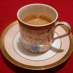 ル・コションドール・キタノ - ドリンク：エスプレッソ　１人づつ違う柄のカップに
