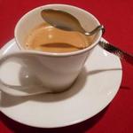 ル・コションドール・キタノ - ドリンク：ホットコーヒー　面白いカップとスプーン