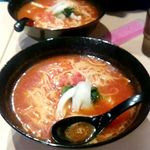 トマトラーメンと辛めん 三味 - 