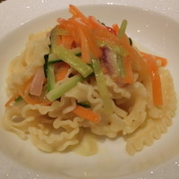 デュオ フルシェット - 自家製フリルパスタ“マファルデ”
                