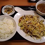 Hidakaya - 野菜炒め定食570円