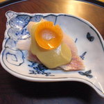 自家製くじらベーコンの酢味噌がけ。