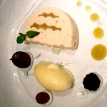 マノワール・ディノ - 