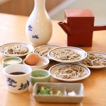 登城 - 料理写真:1人前5皿の皿そば。色々な味を楽しんで下さい。