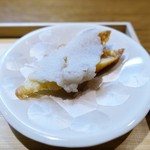 中国菜 火ノ鳥 - 中国風揚げパン、鱈のすり身と海老芋のペースト