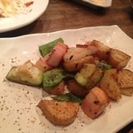 鉄板焼さくら - ジャーマンポテト　僕らが見知っているものとは別！