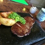 とんかつ石焼ステーキ石の家 - 