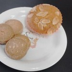 菓子工房　タケイ - マドレーヌ170クッキー各100円