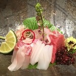 鈴なり - 本鮪、スミイカなどなど