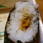 むすび むさし - 二つ目は刻んだ漬け物