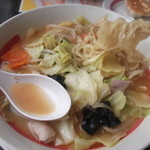 幸楽苑 - 野菜味噌ラーメン。温かいんだから～♪