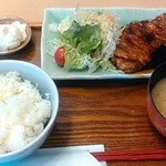Taishuu Sakaba Takumi - トンテキ定食です。