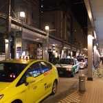 五郎 - （おまけ）タクシーが行列をなす、夜の古町。新潟一の歓楽街である