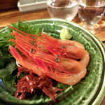 南蛮エビ刺（￥907）。新潟では、甘海老のことをこう呼ぶ