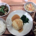丸の内 タニタ食堂 - 日替わり(つくね豆腐)