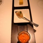 オーベルジュ・ド・リル - 【赤ピーマンのムースにトマトゼリーをのせて】♪【カンパチ】♪【コーンポタージュのムース、ポップコーン衣和え】♪2010/8