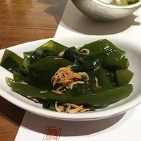 串処 最上 心斎橋店 - わかめの酢の物的な