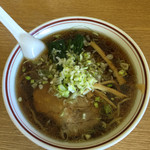 らーめん なが山 - 醤油ラーメン大盛