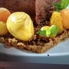 Cube Restaurant und o.T. Bar - 料理写真:チョコレートムースとクリーム、フルーツのデザート