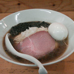 煮干中華ソバ イチカワ - イチカワ ビタースープ 750円＋味玉100円