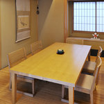 京料理 本家たん熊 - 個室　椅子・テーブル席