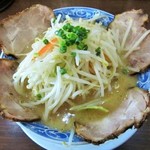 ラーメンはちべえ - 野菜みそチャーシューメン