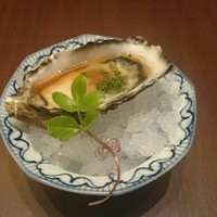 鮨　日本橋　鰤門 - タスマニア産オイスター